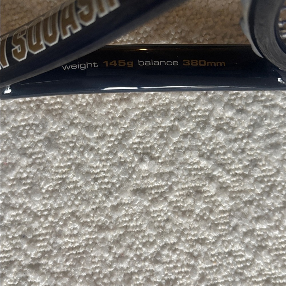 Harrow squash racket for the US
Naval Academy squash team - M140 - Picture 5 of 6